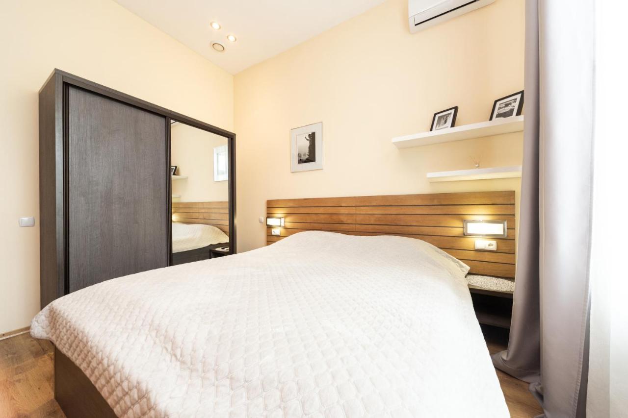 Goodrest On Deribasovska 19 Apartment Odessa Ngoại thất bức ảnh